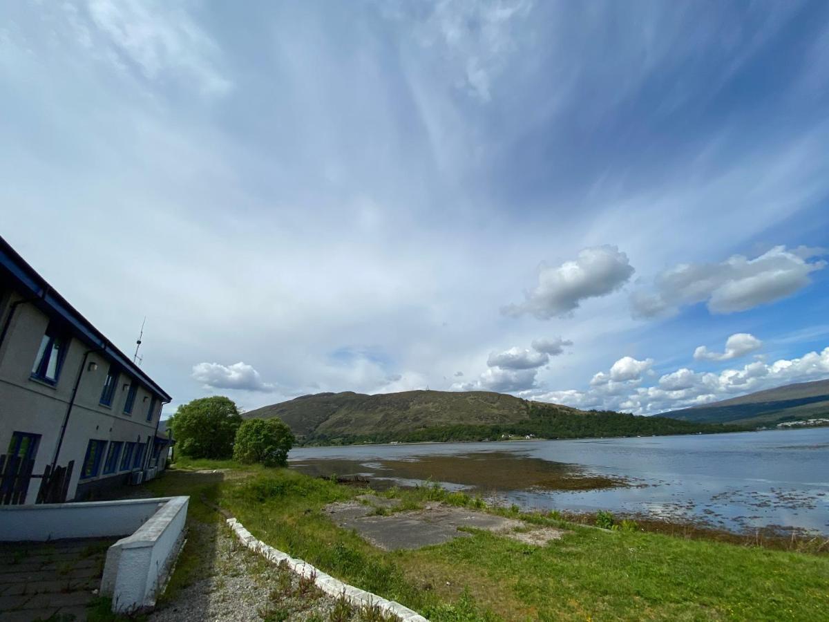 Waterfront Lodge - Accommodation Only Fort William Extérieur photo