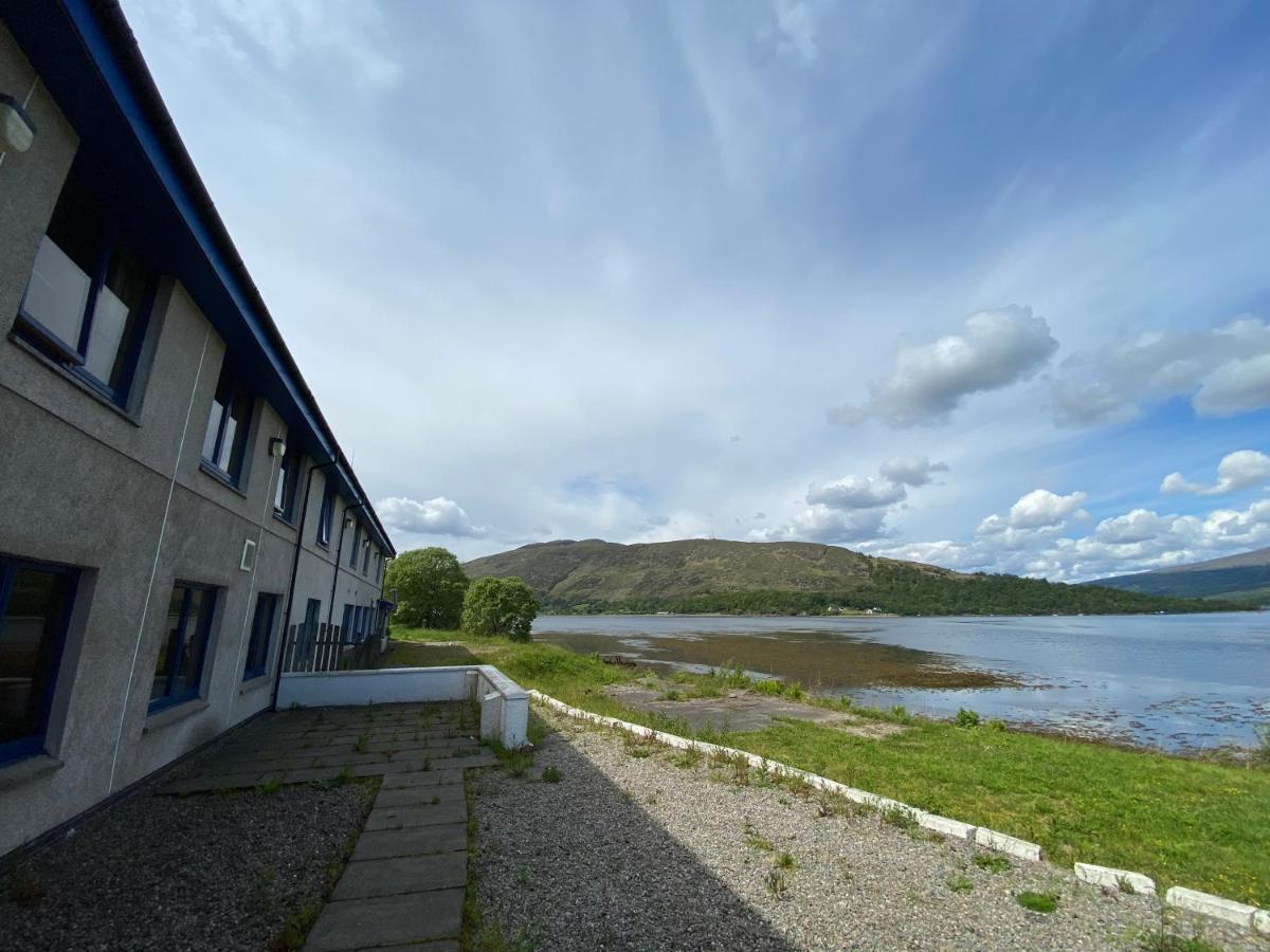 Waterfront Lodge - Accommodation Only Fort William Extérieur photo
