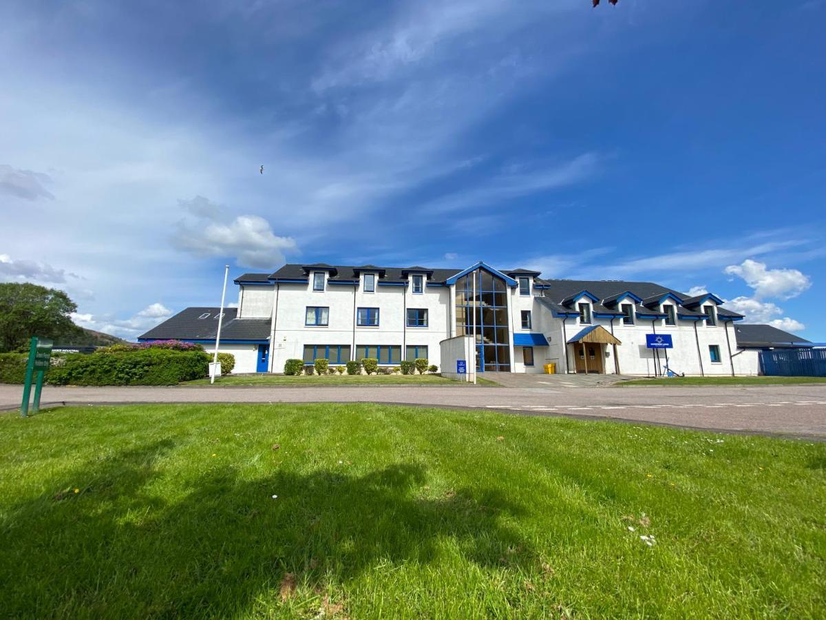 Waterfront Lodge - Accommodation Only Fort William Extérieur photo